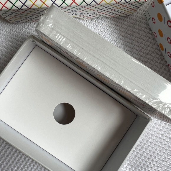 Completion A Modern Card Game From the Inventor of Connect 4 Wexler & Sons NEW - Picture 3 of 4